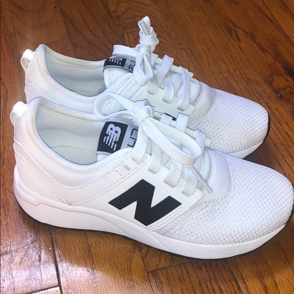 NWOT New Balance 247 Little Kids Sneaker Size 12